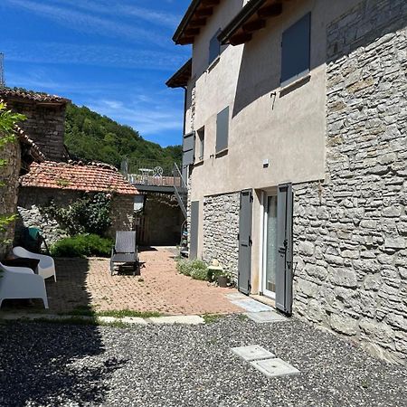 Casa Del Giglio A Cadelmonte Villa Valle  ภายนอก รูปภาพ