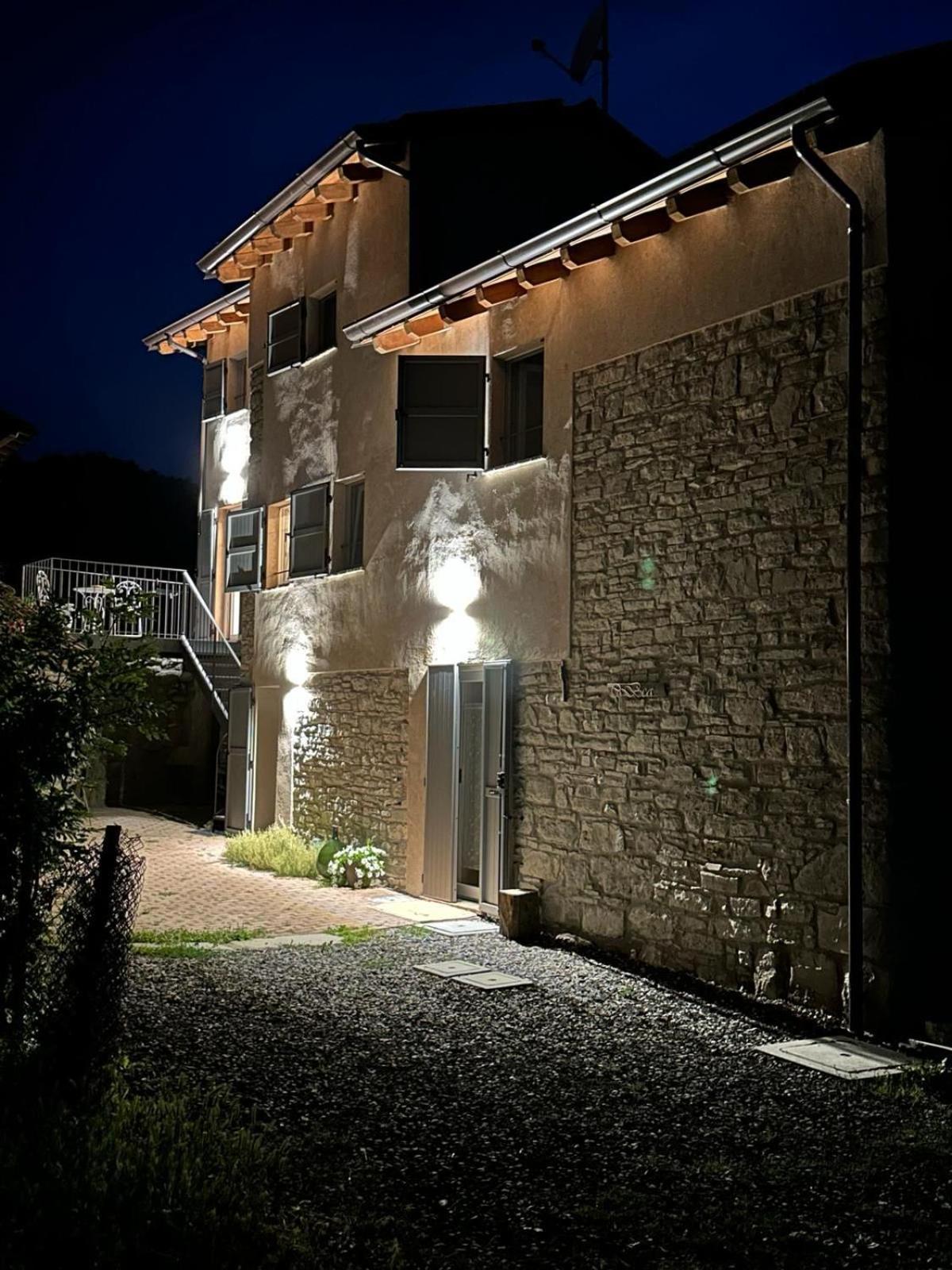 Casa Del Giglio A Cadelmonte Villa Valle  ภายนอก รูปภาพ