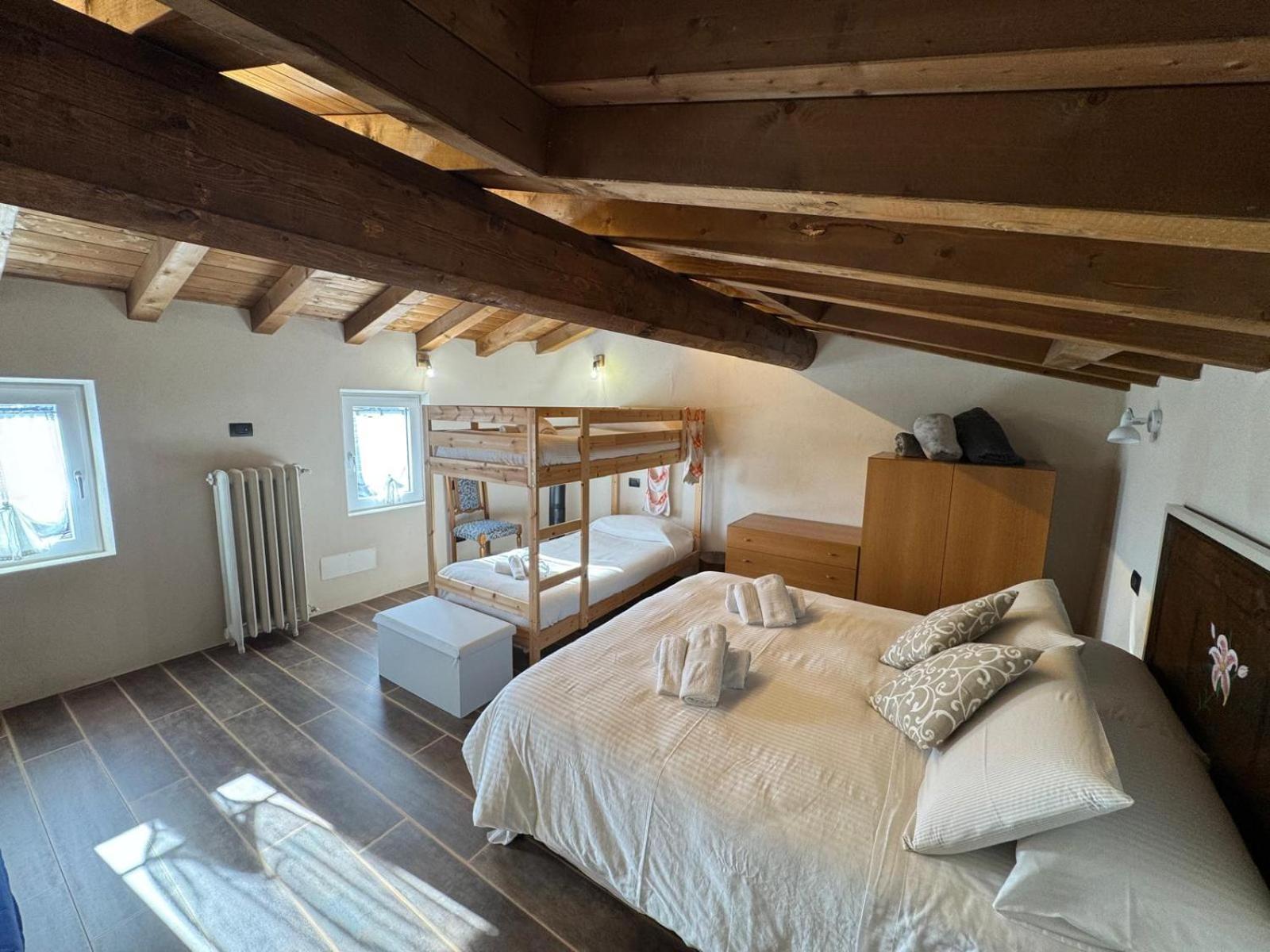 Casa Del Giglio A Cadelmonte Villa Valle  ภายนอก รูปภาพ
